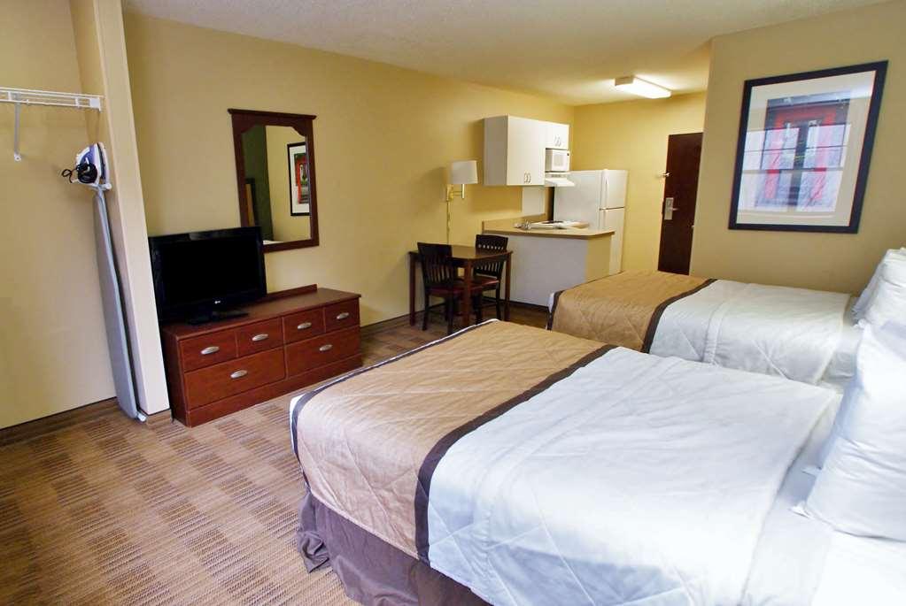 Extended Stay America Suites - Cleveland - Brooklyn Room photo