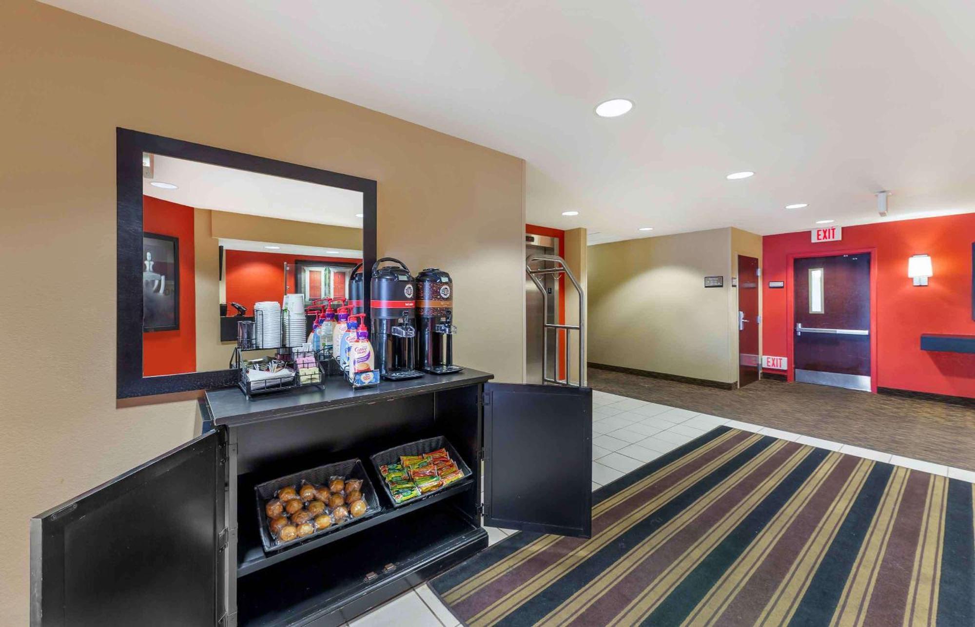 Extended Stay America Suites - Cleveland - Brooklyn Exterior photo