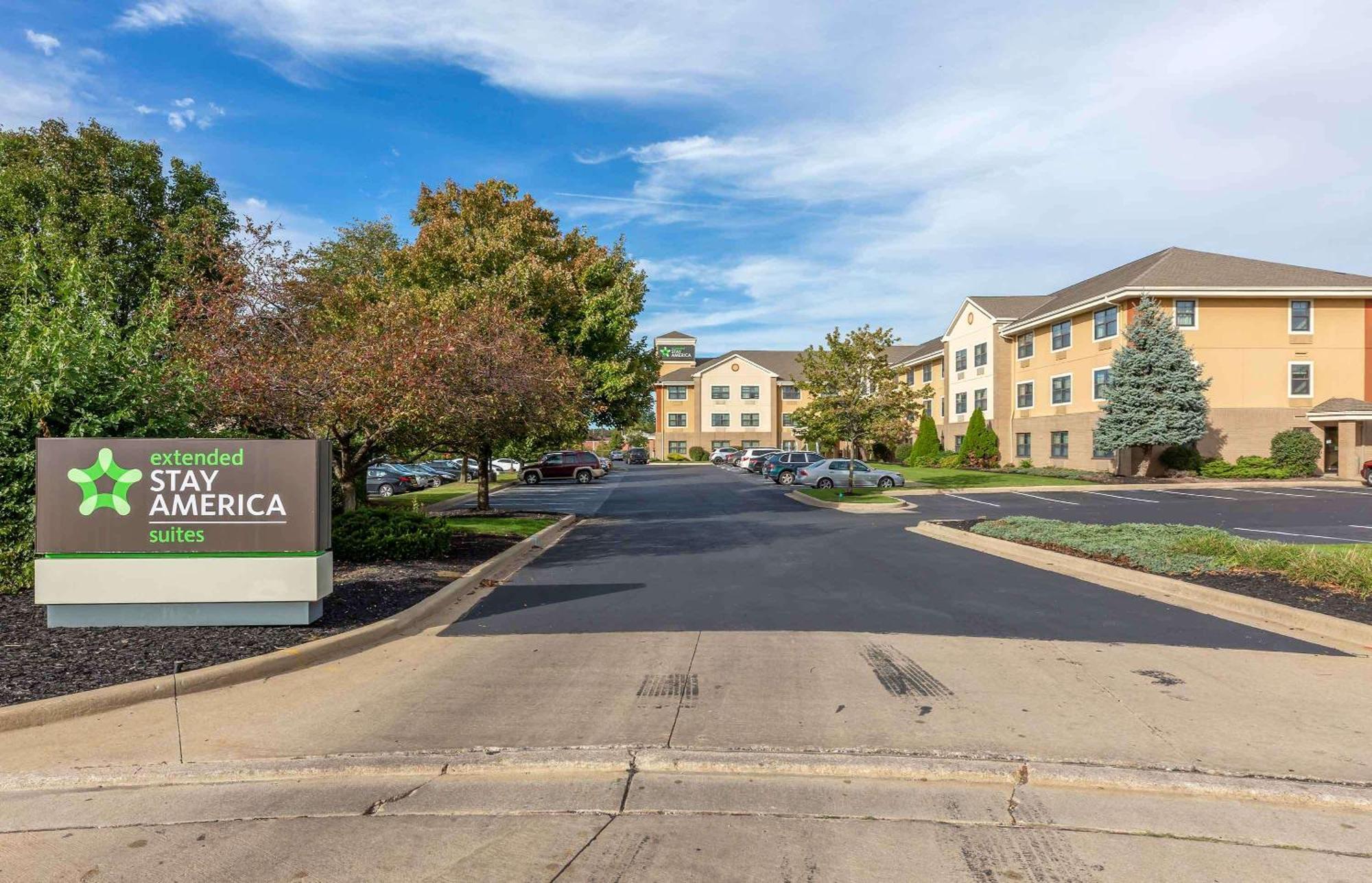 Extended Stay America Suites - Cleveland - Brooklyn Exterior photo